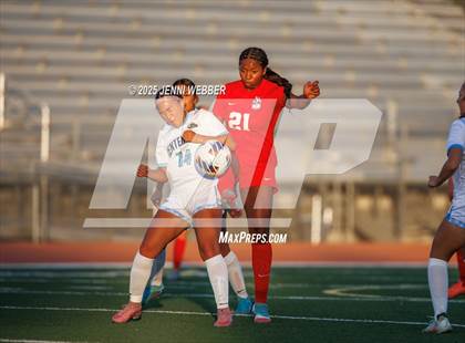 Thumbnail 2 in Coronado vs. Centennial (NIAA 5A Semifinal) photogallery.