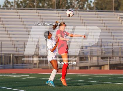 Thumbnail 3 in Coronado vs. Centennial (NIAA 5A Semifinal) photogallery.