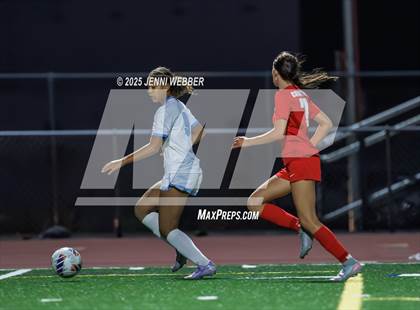 Thumbnail 3 in Coronado vs. Centennial (NIAA 5A Semifinal) photogallery.