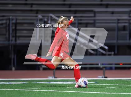 Thumbnail 1 in Coronado vs. Centennial (NIAA 5A Semifinal) photogallery.