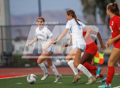 Thumbnail 2 in Coronado vs. Centennial (NIAA 5A Semifinal) photogallery.