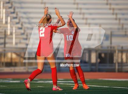Thumbnail 3 in Coronado vs. Centennial (NIAA 5A Semifinal) photogallery.