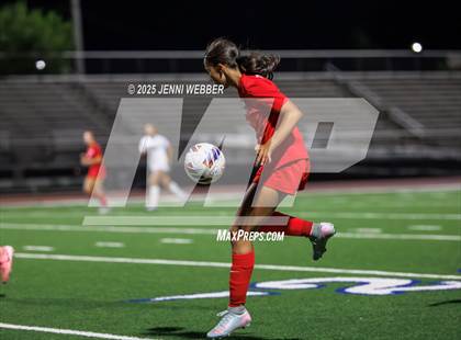 Thumbnail 3 in Coronado vs. Centennial (NIAA 5A Semifinal) photogallery.