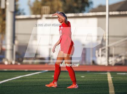 Thumbnail 1 in Coronado vs. Centennial (NIAA 5A Semifinal) photogallery.