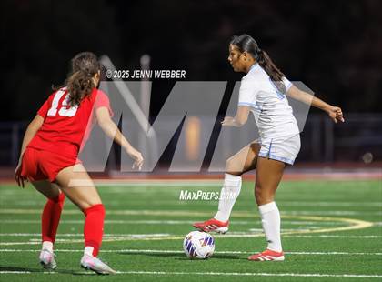 Thumbnail 3 in Coronado vs. Centennial (NIAA 5A Semifinal) photogallery.