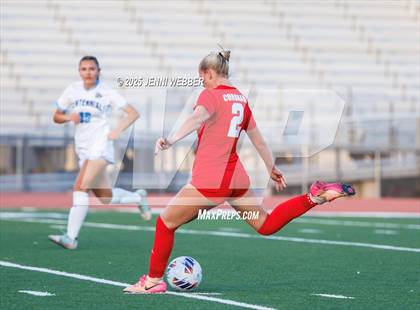 Thumbnail 3 in Coronado vs. Centennial (NIAA 5A Semifinal) photogallery.