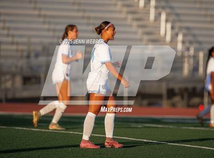 Thumbnail 2 in Coronado vs. Centennial (NIAA 5A Semifinal) photogallery.