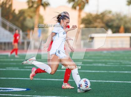 Thumbnail 2 in Coronado vs. Centennial (NIAA 5A Semifinal) photogallery.
