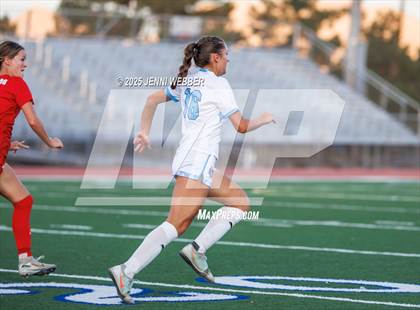 Thumbnail 3 in Coronado vs. Centennial (NIAA 5A Semifinal) photogallery.