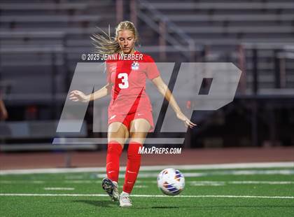 Thumbnail 1 in Coronado vs. Centennial (NIAA 5A Semifinal) photogallery.