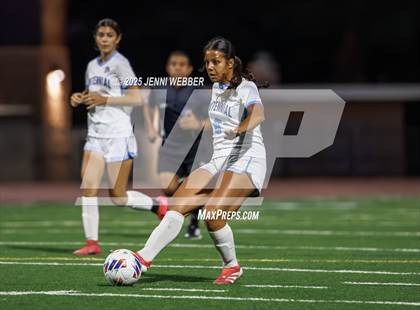 Thumbnail 2 in Coronado vs. Centennial (NIAA 5A Semifinal) photogallery.