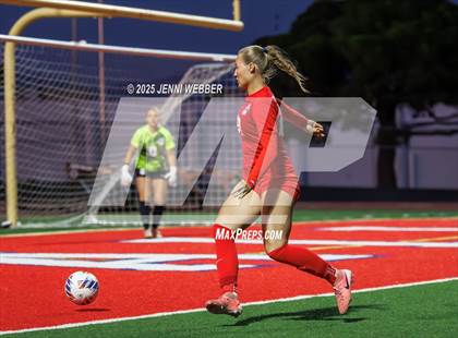 Thumbnail 1 in Coronado vs. Centennial (NIAA 5A Semifinal) photogallery.