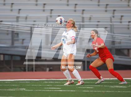 Thumbnail 3 in Coronado vs. Centennial (NIAA 5A Semifinal) photogallery.