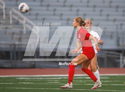 Thumbnail 2 in Coronado vs. Centennial (NIAA 5A Semifinal) photogallery.