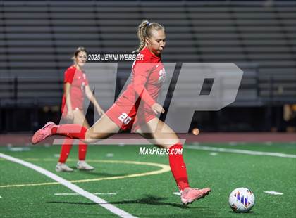 Thumbnail 2 in Coronado vs. Centennial (NIAA 5A Semifinal) photogallery.