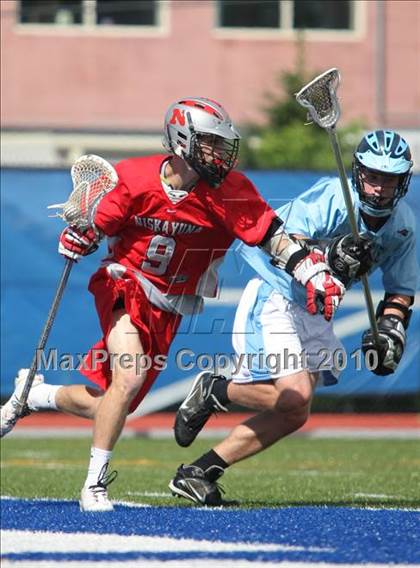 Thumbnail 3 in Niskayuna vs. Saugerties (NYSPHSAA Class B Quarterfinal) photogallery.