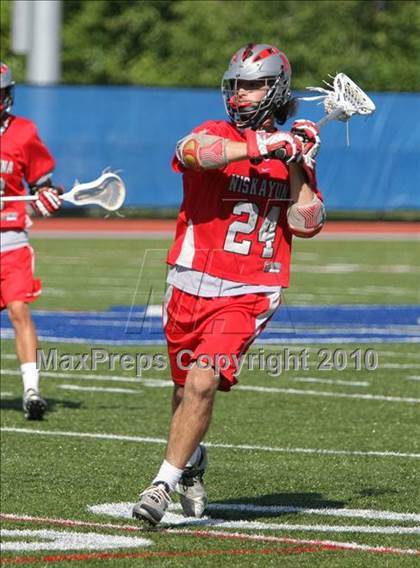 Thumbnail 1 in Niskayuna vs. Saugerties (NYSPHSAA Class B Quarterfinal) photogallery.