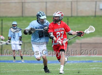 Thumbnail 1 in Niskayuna vs. Saugerties (NYSPHSAA Class B Quarterfinal) photogallery.