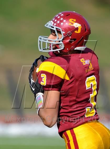 Thumbnail 2 in Bassick vs. St. Joseph photogallery.