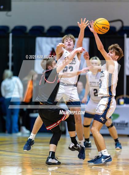 Thumbnail 1 in Nicholas County vs. Webster County (Summersville Winter Classic) photogallery.