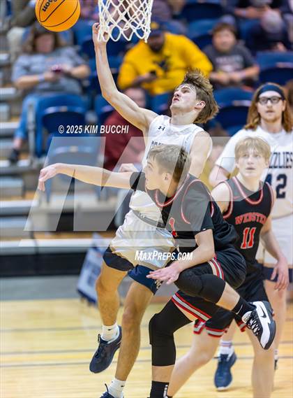 Thumbnail 3 in Nicholas County vs. Webster County (Summersville Winter Classic) photogallery.