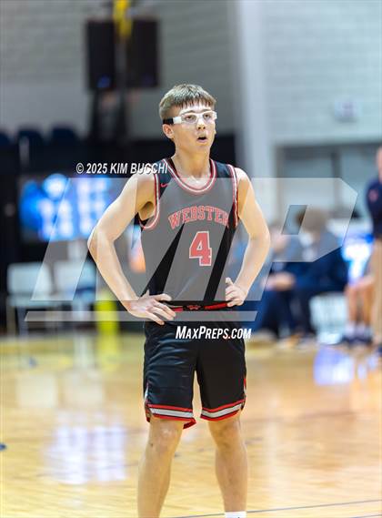 Thumbnail 3 in Nicholas County vs. Webster County (Summersville Winter Classic) photogallery.