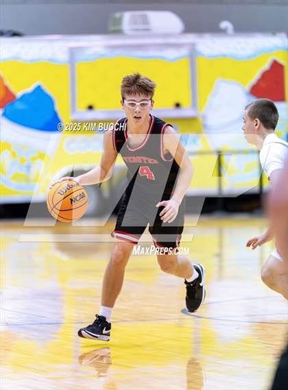 Thumbnail 3 in Nicholas County vs. Webster County (Summersville Winter Classic) photogallery.