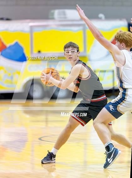 Thumbnail 3 in Nicholas County vs. Webster County (Summersville Winter Classic) photogallery.