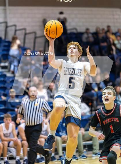 Thumbnail 2 in Nicholas County vs. Webster County (Summersville Winter Classic) photogallery.