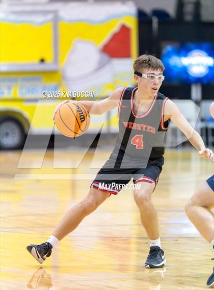 Thumbnail 2 in Nicholas County vs. Webster County (Summersville Winter Classic) photogallery.
