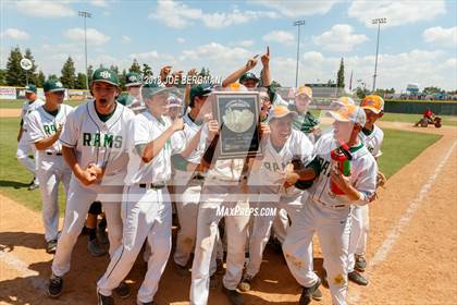 Thumbnail 3 in Immanuel vs. Garces Memorial (CIF CS D3 Final) photogallery.