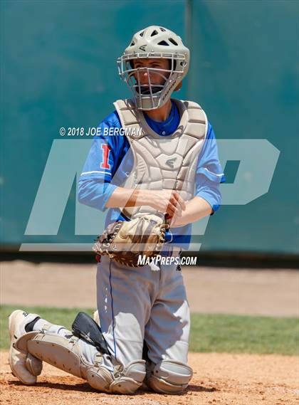 Thumbnail 3 in Immanuel vs. Garces Memorial (CIF CS D3 Final) photogallery.