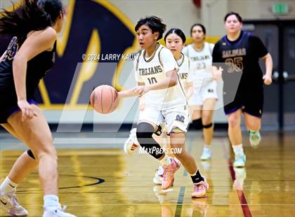 Thumbnail 2 in Milpitas vs Salinas (CIF CCS Division 1 Round 1) photogallery.