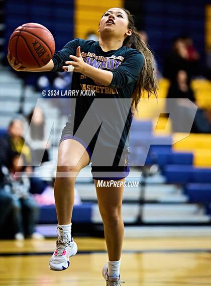 Thumbnail 3 in Milpitas vs Salinas (CIF CCS Division 1 Round 1) photogallery.