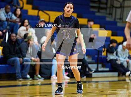 Thumbnail 3 in Milpitas vs Salinas (CIF CCS Division 1 Round 1) photogallery.
