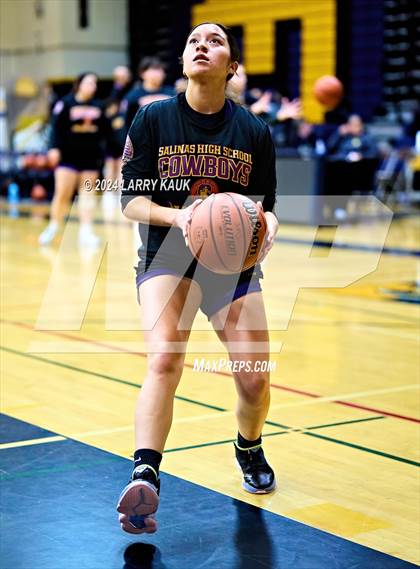 Thumbnail 3 in Milpitas vs Salinas (CIF CCS Division 1 Round 1) photogallery.