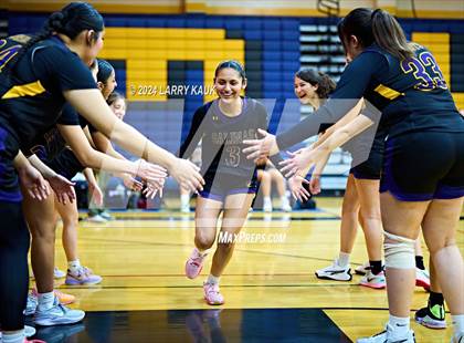 Thumbnail 3 in Milpitas vs Salinas (CIF CCS Division 1 Round 1) photogallery.