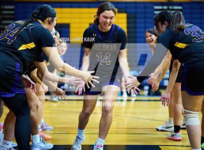 Thumbnail 3 in Milpitas vs Salinas (CIF CCS Division 1 Round 1) photogallery.