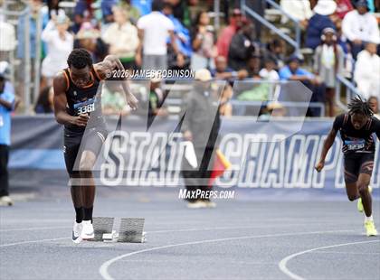 Thumbnail 2 in FHSAA Class 4A Final (400m) photogallery.