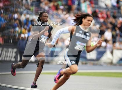 Thumbnail 1 in FHSAA Class 4A Final (400m) photogallery.