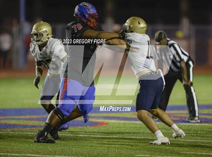 Thumbnail 3 in Notre Dame (SO) @ Serra photogallery.