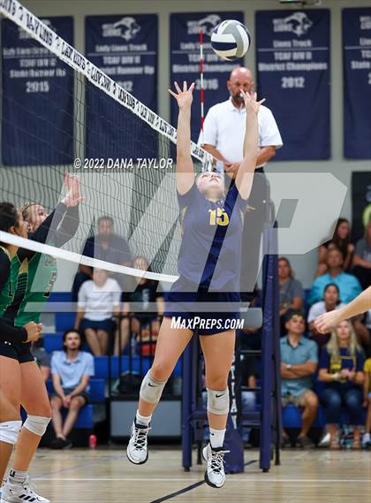 Thumbnail 2 in Calvary Academy @ Weatherford Christian photogallery.