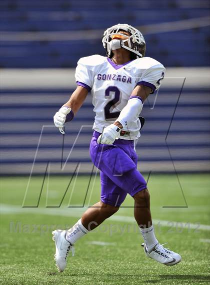 Thumbnail 2 in Gonzaga vs. St. Joseph's Prep (Patriot Classic) photogallery.