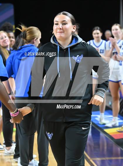 Thumbnail 2 in O'Connor vs. Perry (AIA 6A Final) photogallery.