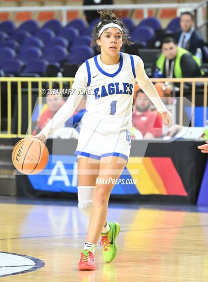 Thumbnail 3 in O'Connor vs. Perry (AIA 6A Final) photogallery.