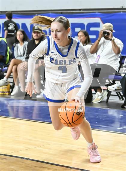 Thumbnail 3 in O'Connor vs. Perry (AIA 6A Final) photogallery.