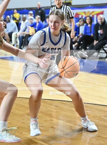 Thumbnail 2 in O'Connor vs. Perry (AIA 6A Final) photogallery.