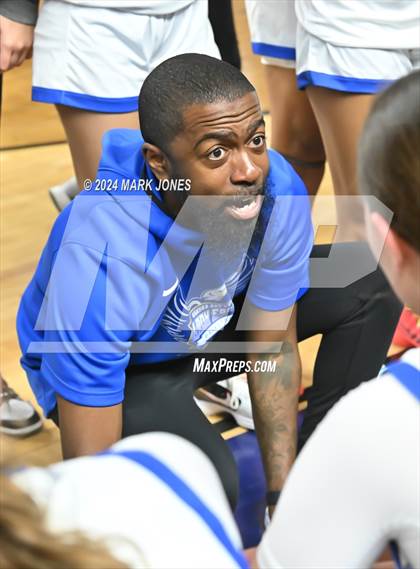 Thumbnail 3 in O'Connor vs. Perry (AIA 6A Final) photogallery.