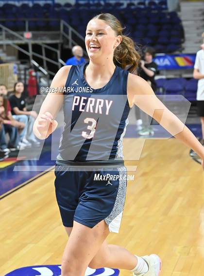 Thumbnail 2 in O'Connor vs. Perry (AIA 6A Final) photogallery.