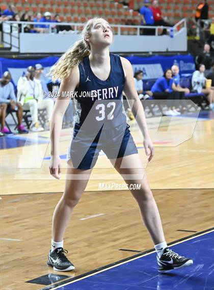 Thumbnail 1 in O'Connor vs. Perry (AIA 6A Final) photogallery.